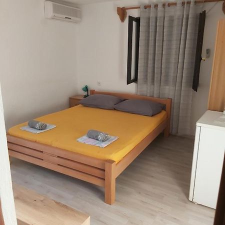 Soba Janja Ξενοδοχείο Μπολ Εξωτερικό φωτογραφία